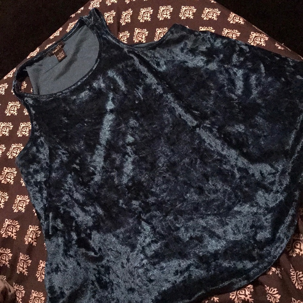 Velvet blue haltertop